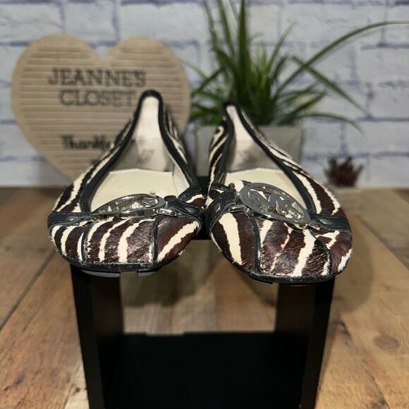 Michael Kors Women's Fulton Printed Hair-calf Moccasin Flats Black/White - Picture 4 of 13